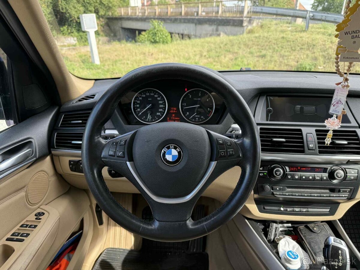 BMW x5 e70 - 8