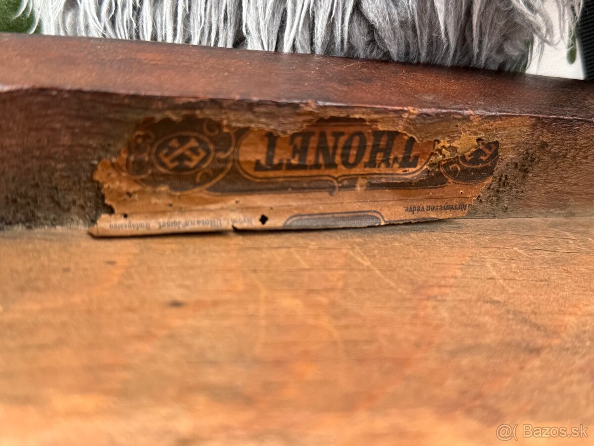 Nadherne dreve stolicky Thonet aj so znacenim - 8