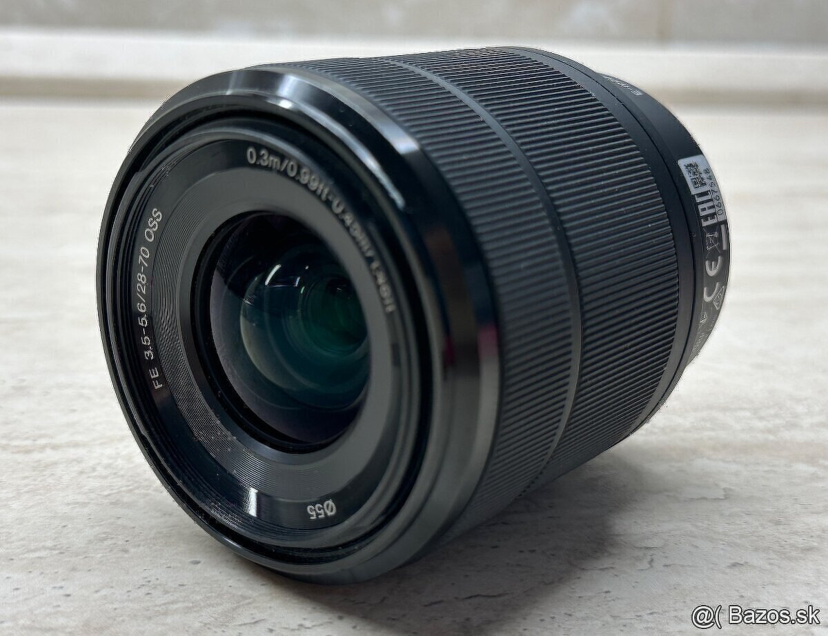Sony 28-70mm f/3.5-5.6 OSS Sony E-mount - 8
