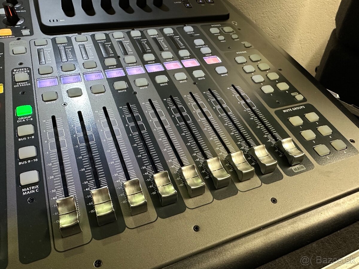 BEHRINGER COMPACT x32 - 8