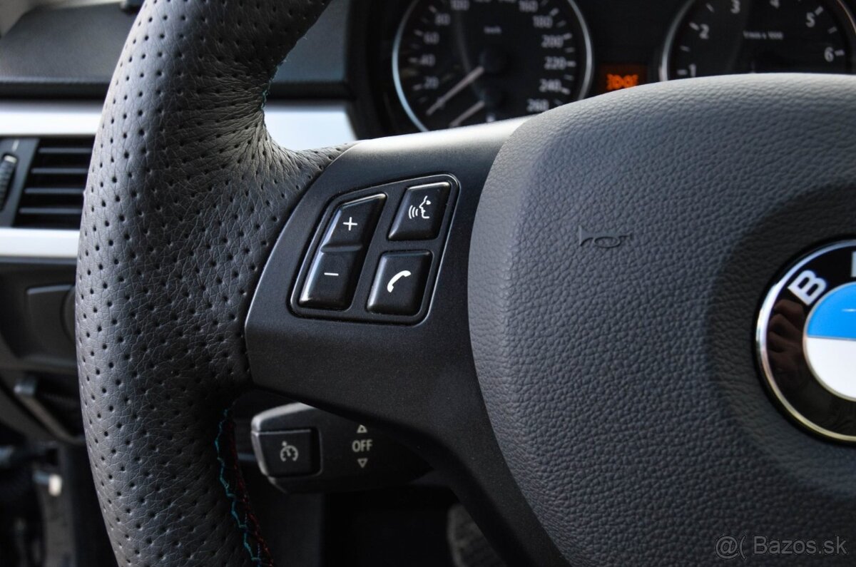 BMW E90 Rad 3 325i A/T - 8