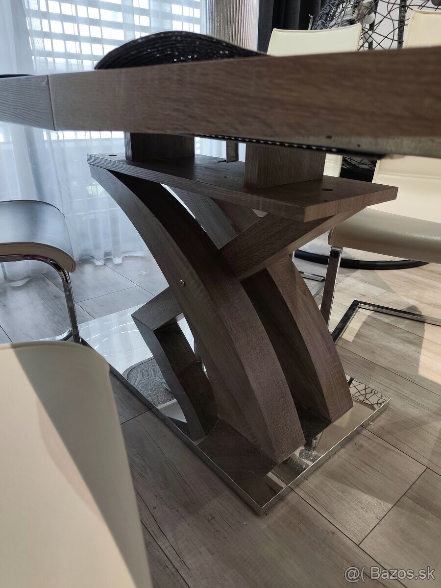 Jedálenský stôl - 8
