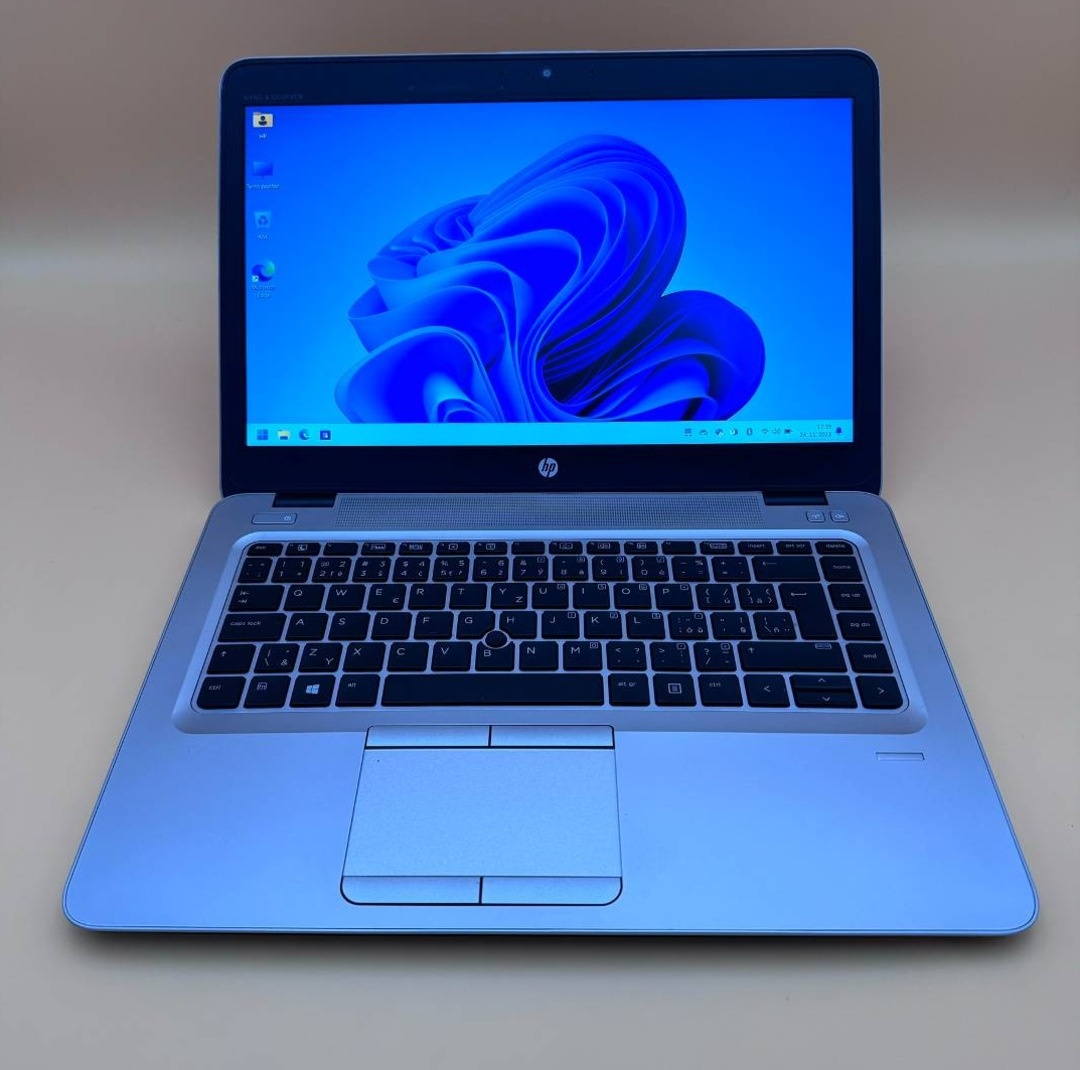 Notebook 14" HP.AMD PRO A10-8730B 4x2,40GHz.8gb ram.256gSSD - 8