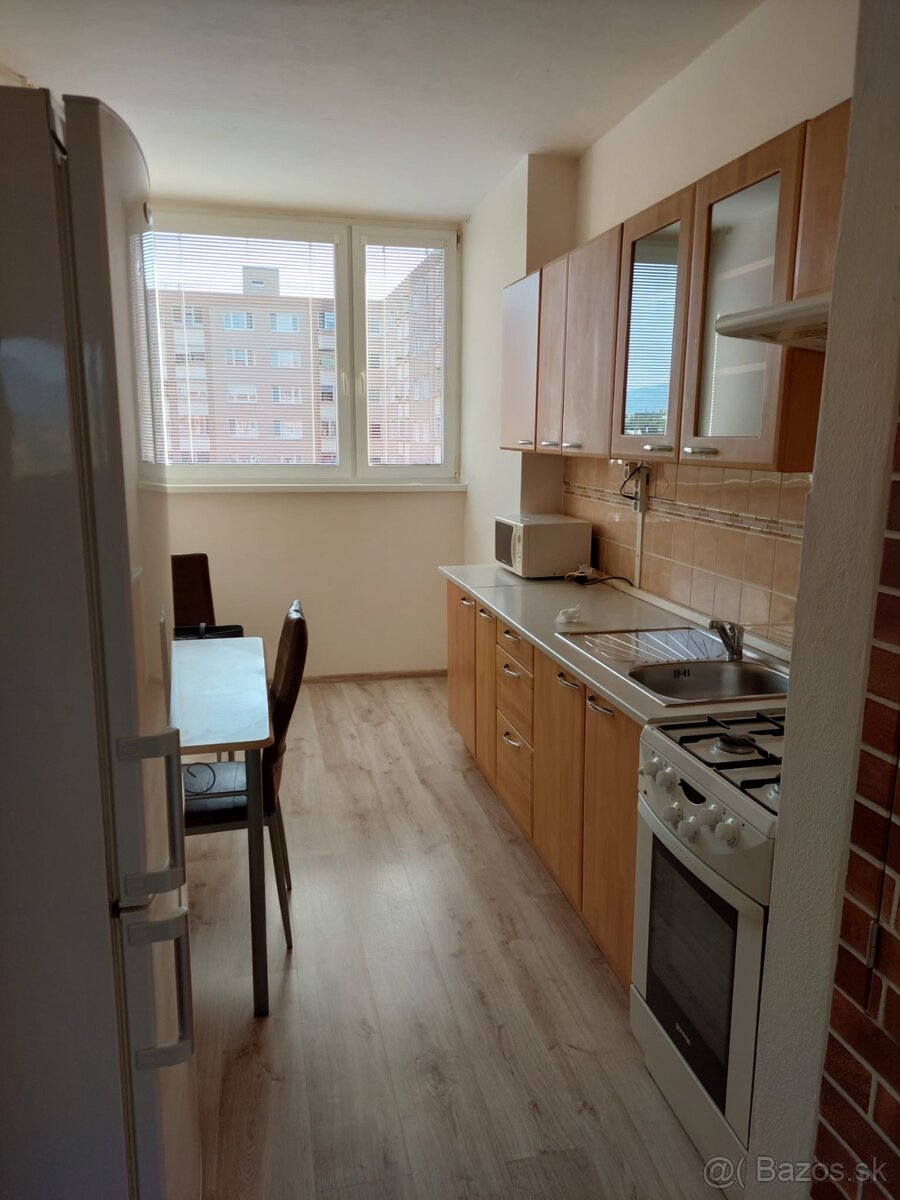2-izbový byt na prenájom Necpaly - 8