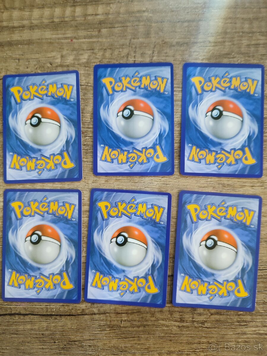 Pokémon karty - 8