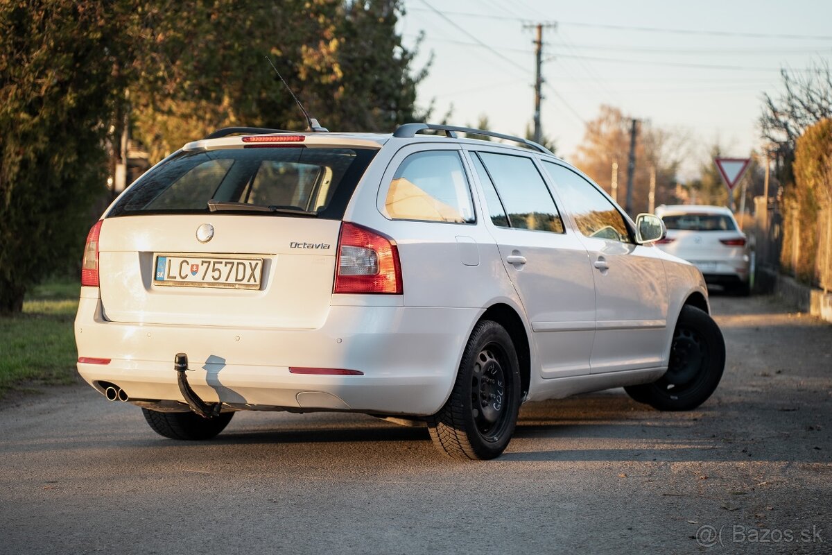 Škoda Octavia Combi 2.0 TDI PD - 8