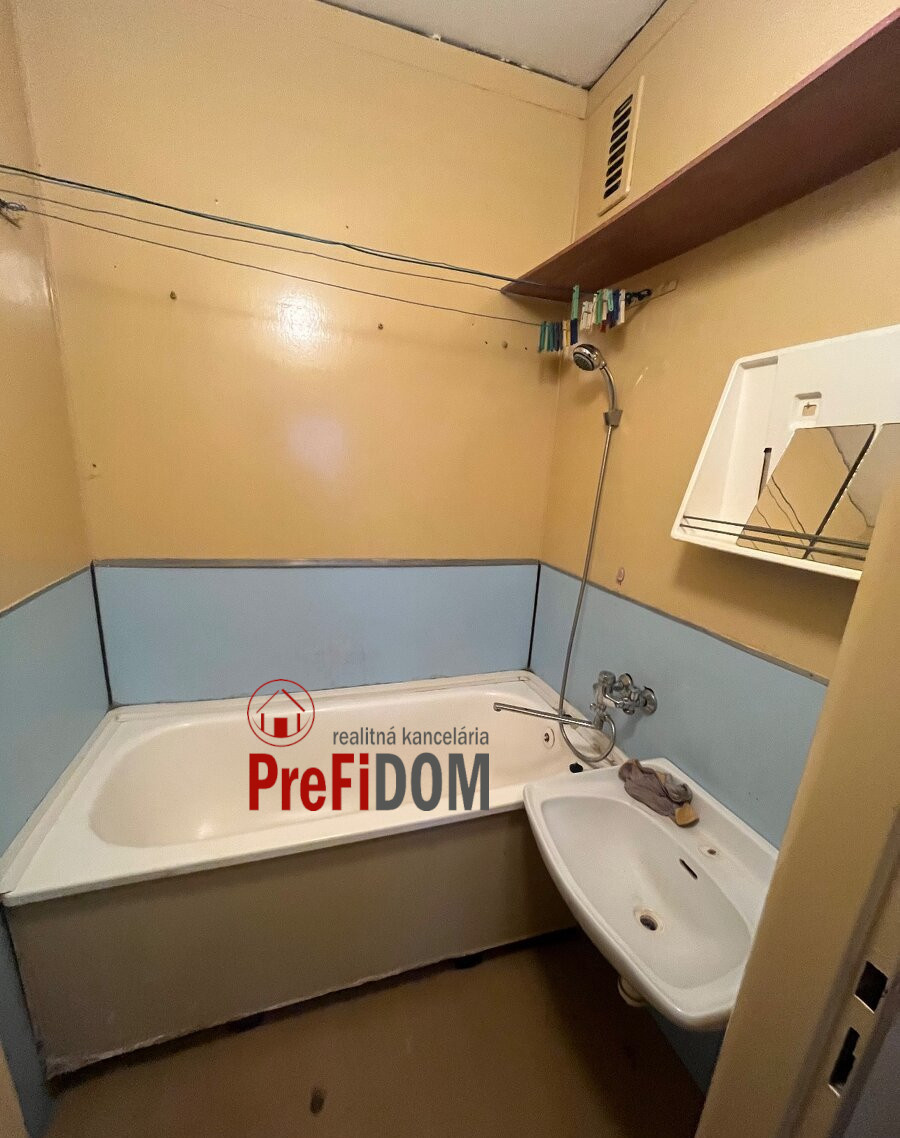 PREDAJ 2 – izbový byt s BALKÓNOM v meste Šurany. - 8