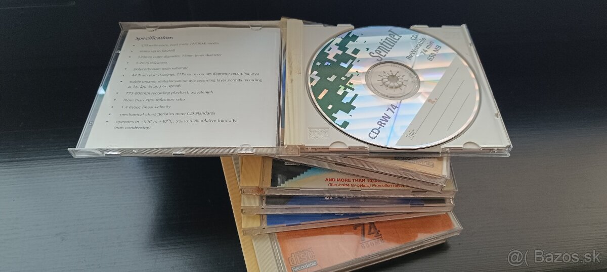 Médiá CD-RW, CD, DVD-RW, DVD-RAM + obaly + DVD Obaly - 8