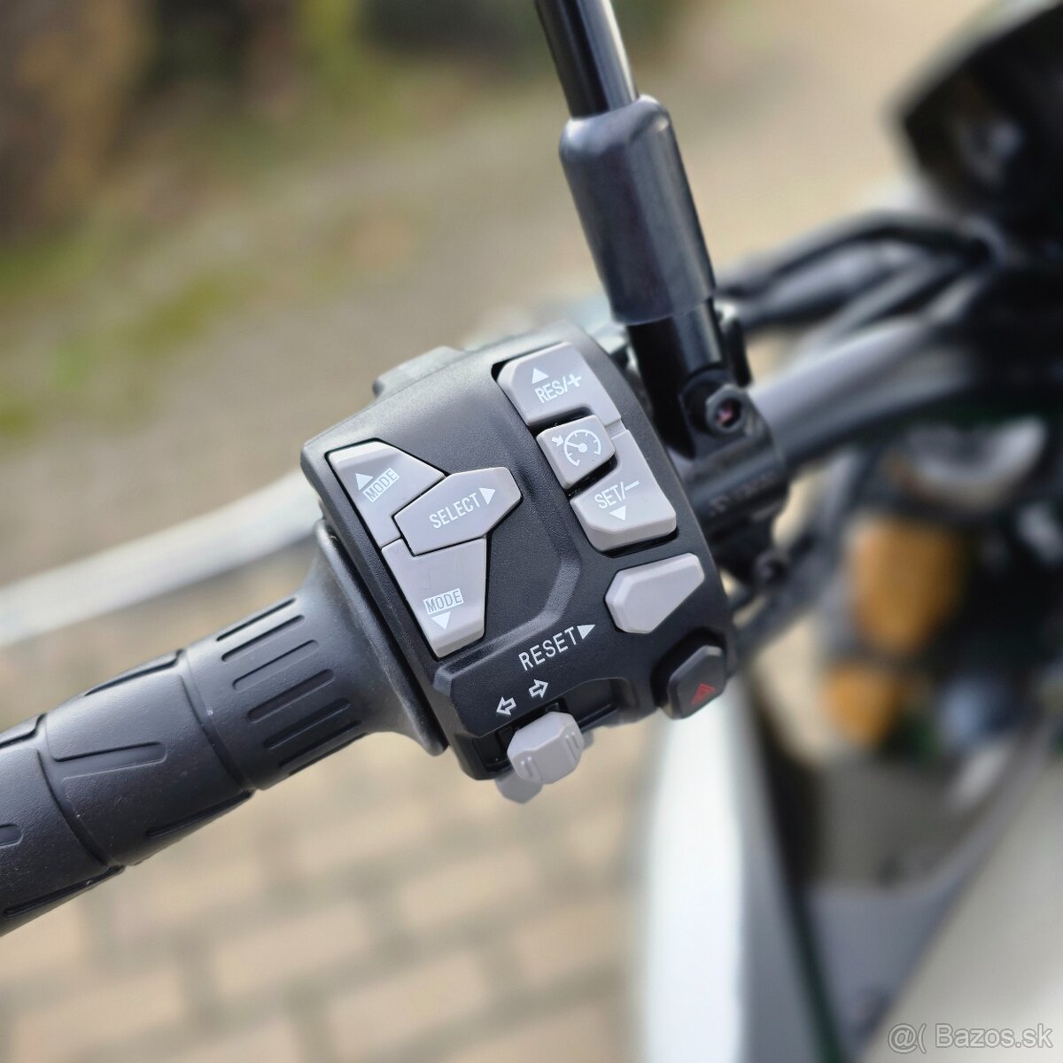 Kawasaki Z900 SE 2026 - 8