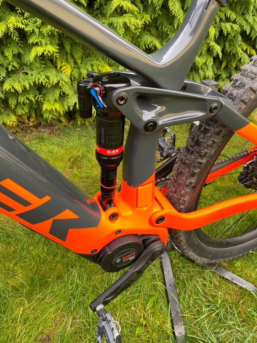 Trek Rail 9.8 XT Project One - 8