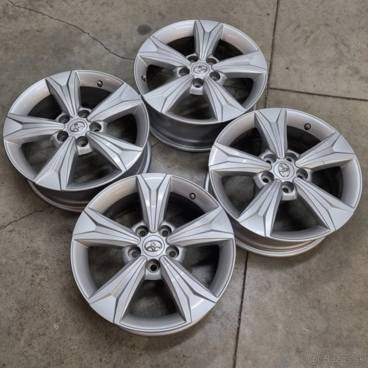 Hliníkové Toyota disky 5x114,3 R17 6,5J ET45 - 8