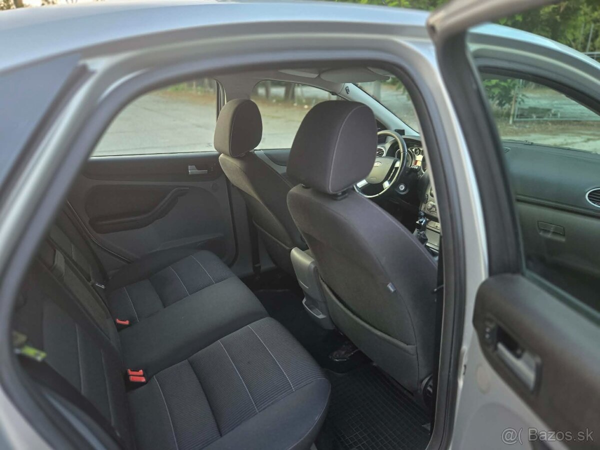 Ford Focus Hatchback 1,8 TDCi 85kw-2008 - 8