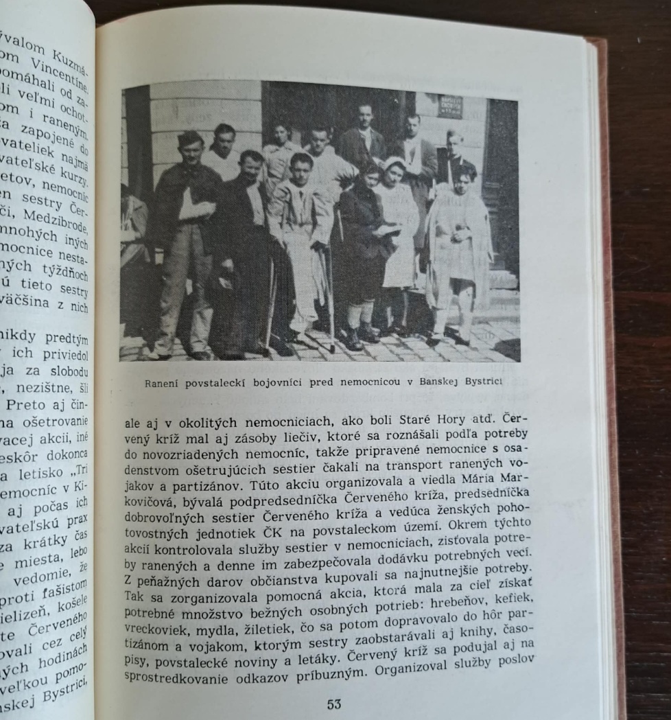 SNP A ČERVENÝ KRÍŽ - 8