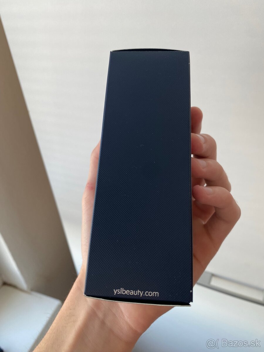 Yves Saint Laurent Y - 8