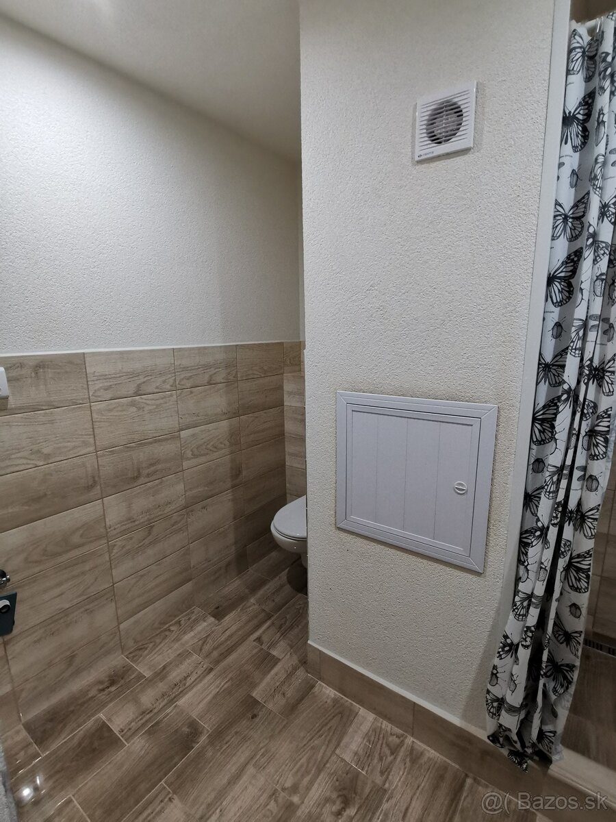 Topoľčany - 1 izbový byt na Modráku - 8
