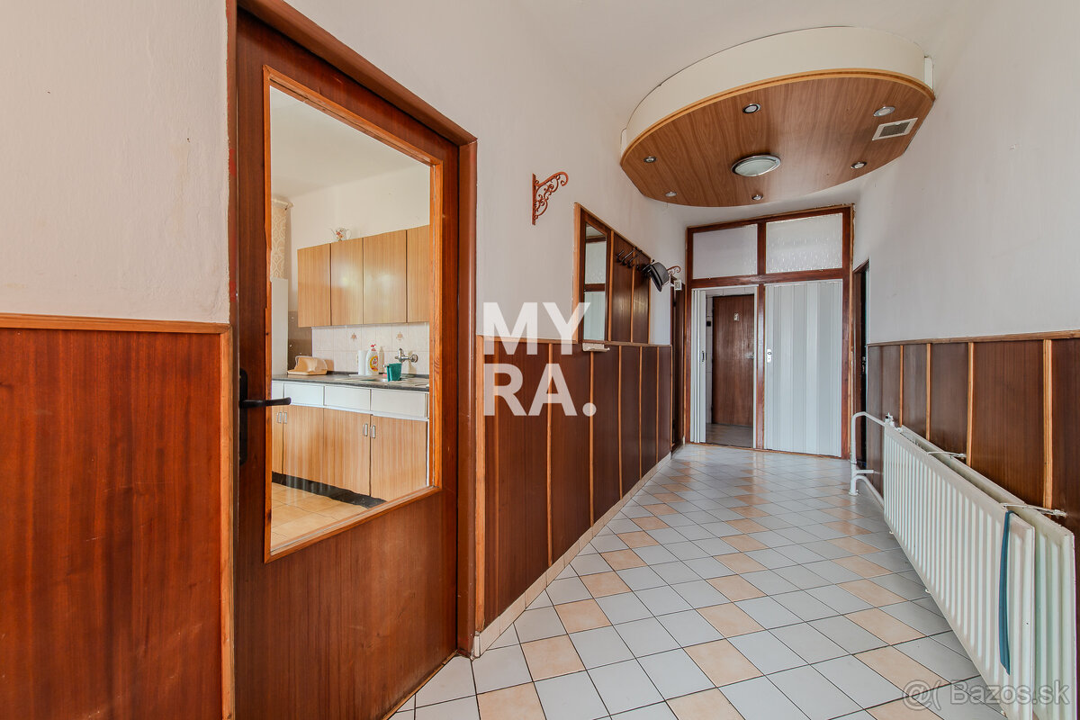 Rodinný dom s rovinatým pozemkom 2970 m² - Lúčka, okres S - 8