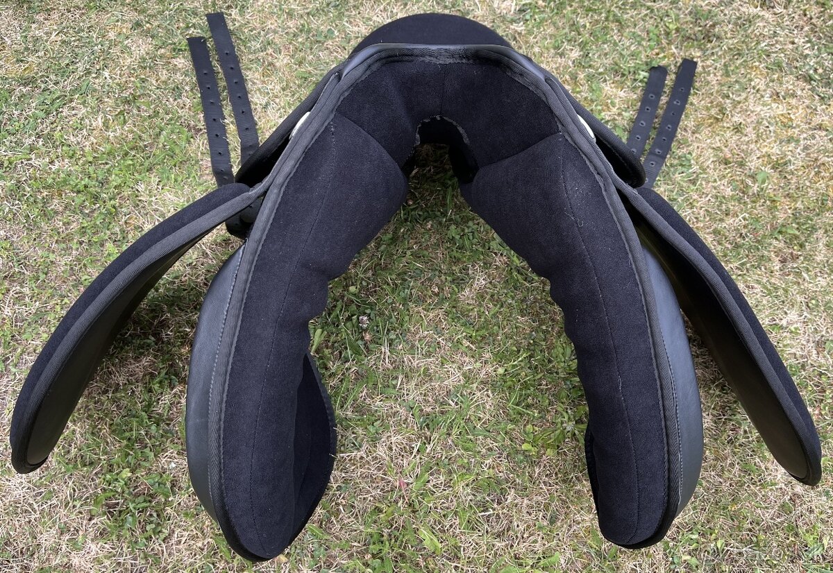Anglické všestranné sedlo černé - 8