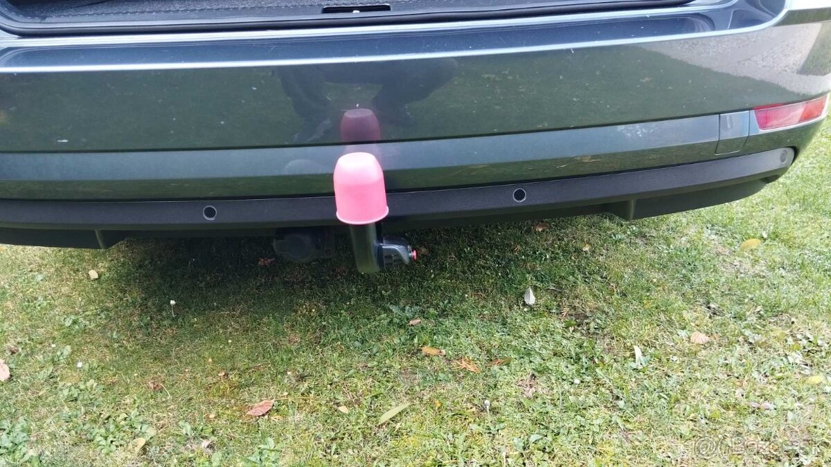 SKODA OCTAVIA COMBI 3 FACELIFT 1,6 TDI 85 KW - 8