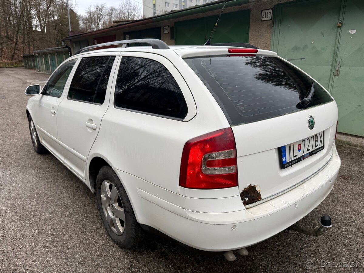 Škoda Octavia Combi 1.9 TDI , r. 2005, 2.majitel - 8