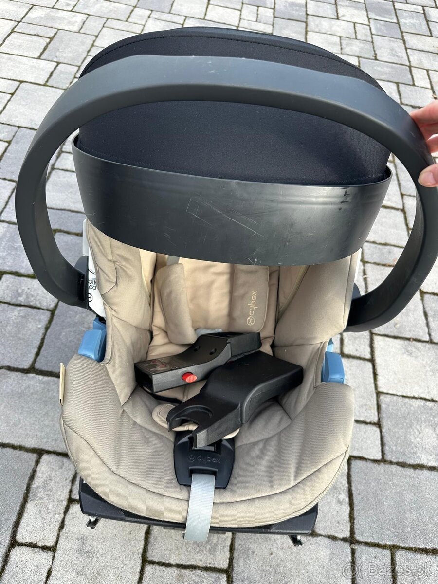 Cybex FERRARI edice - 8