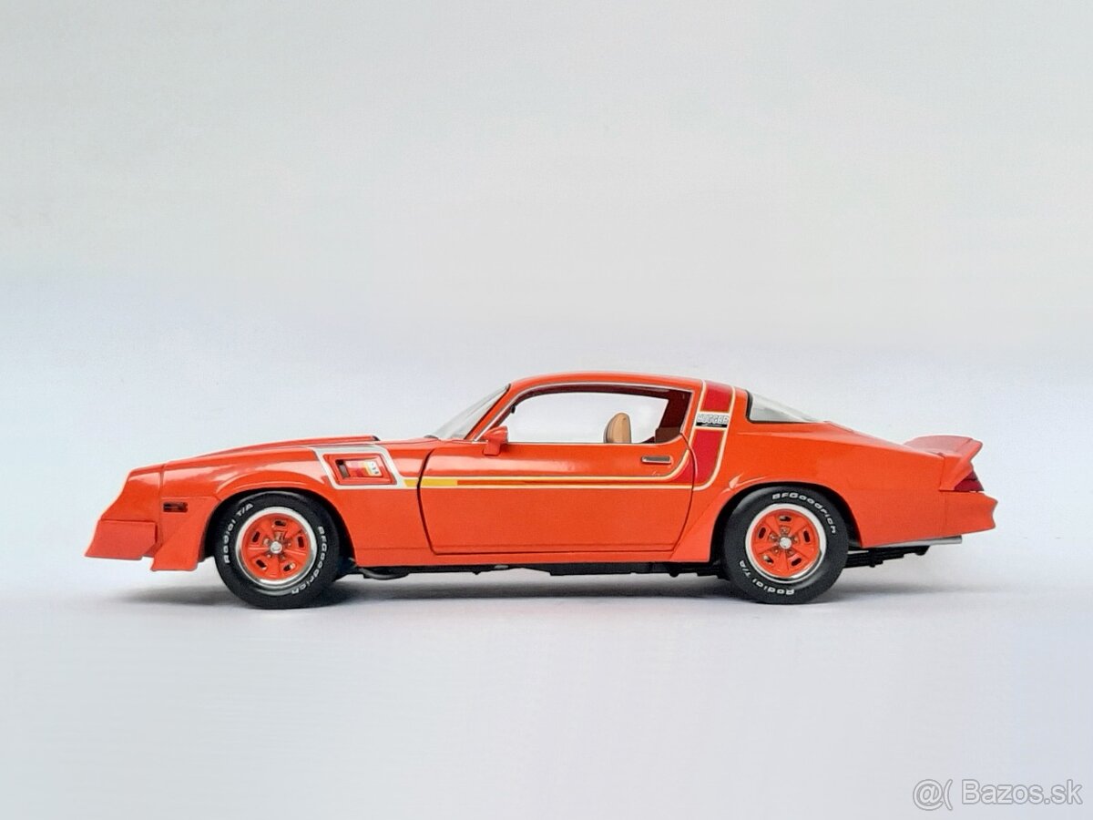 1:18 - Chevrolet Camaro Z/28 (1980) - Greenlight - 1:18 - 8