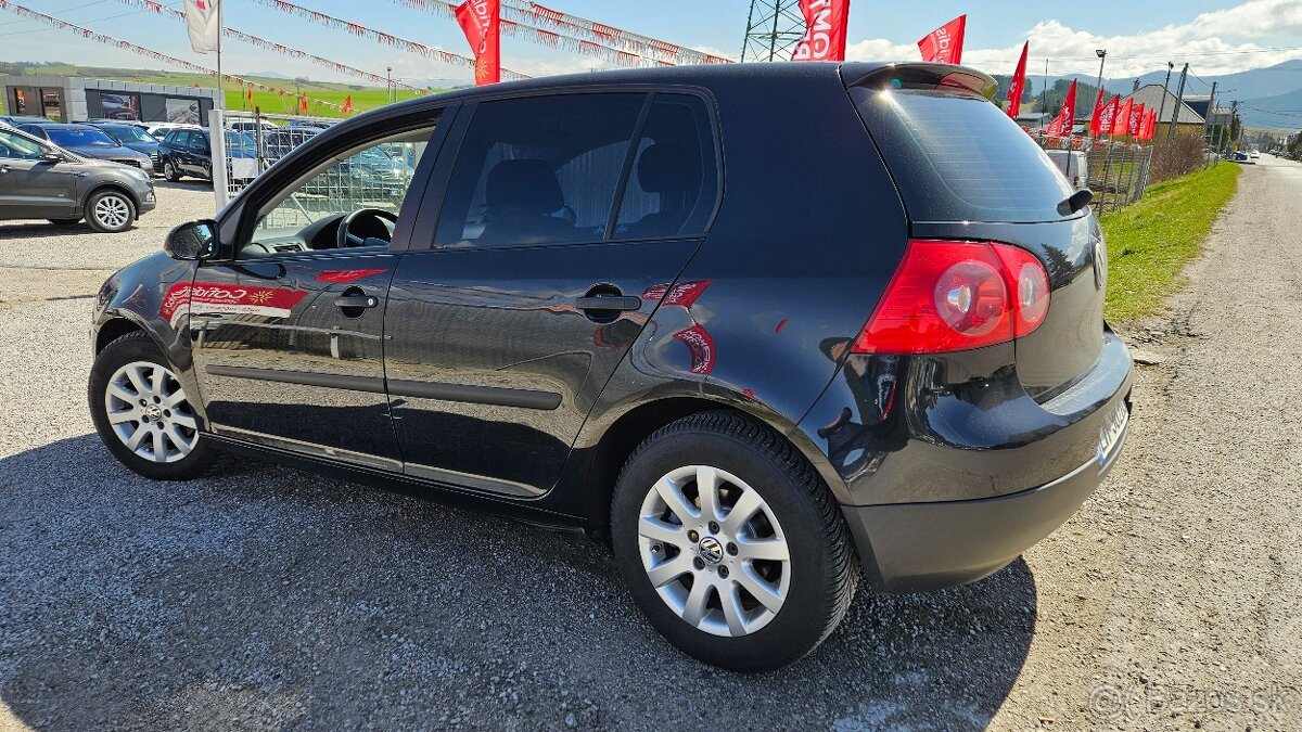 Volkswagen Golf 1.6 FSI Comfortline - 8