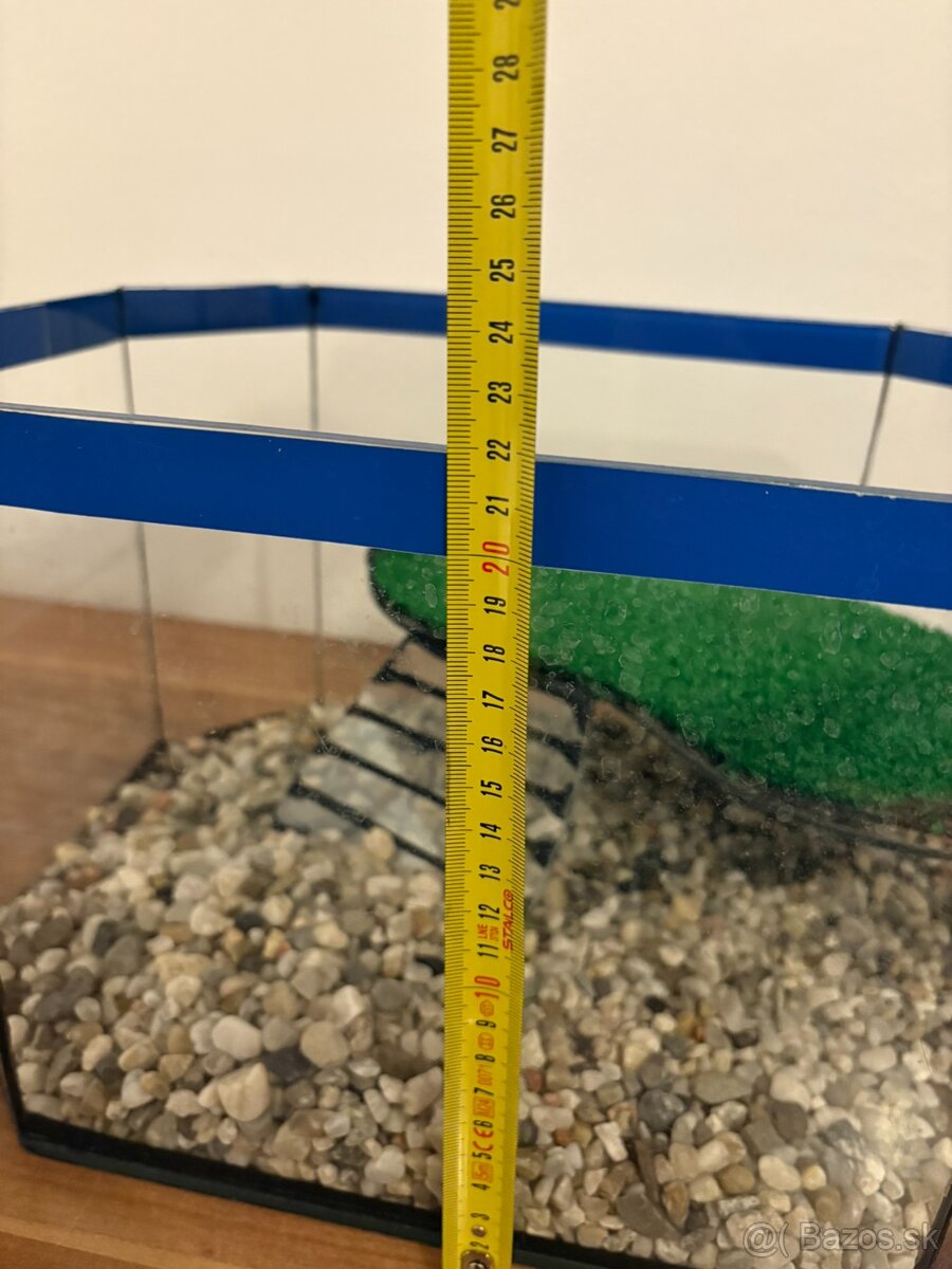 Terárium pre korytnačku - 8