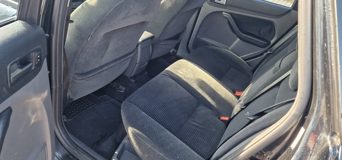 Predám FORD FOCUS 2 2005 - 8