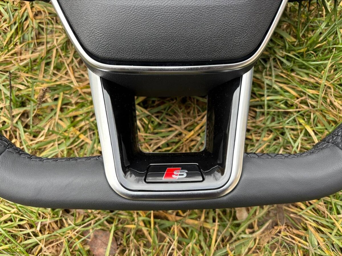 Krásny AUDI sportovy volant kozeny zrezany perforovany - 8