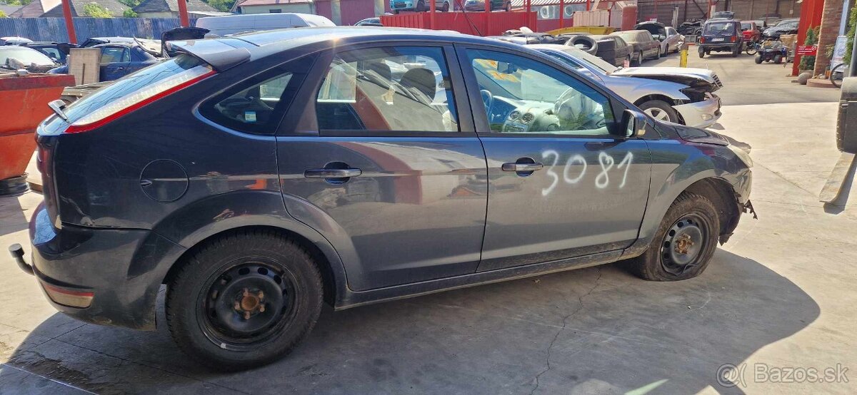 Ford Focus FL 1,6i 74kw kód motora: SHDC - 8