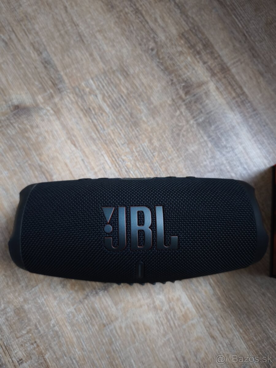 JBL Charge 5 čierny - 8