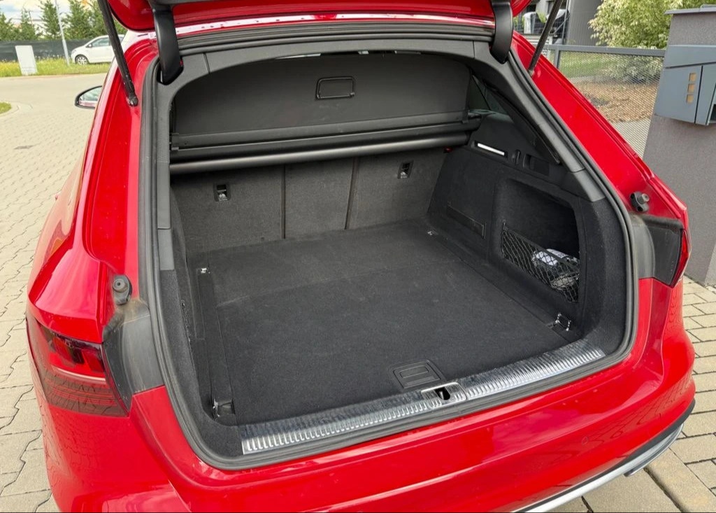 Audi A4, S-line Facelift 2.0 TDi 140kW - 8