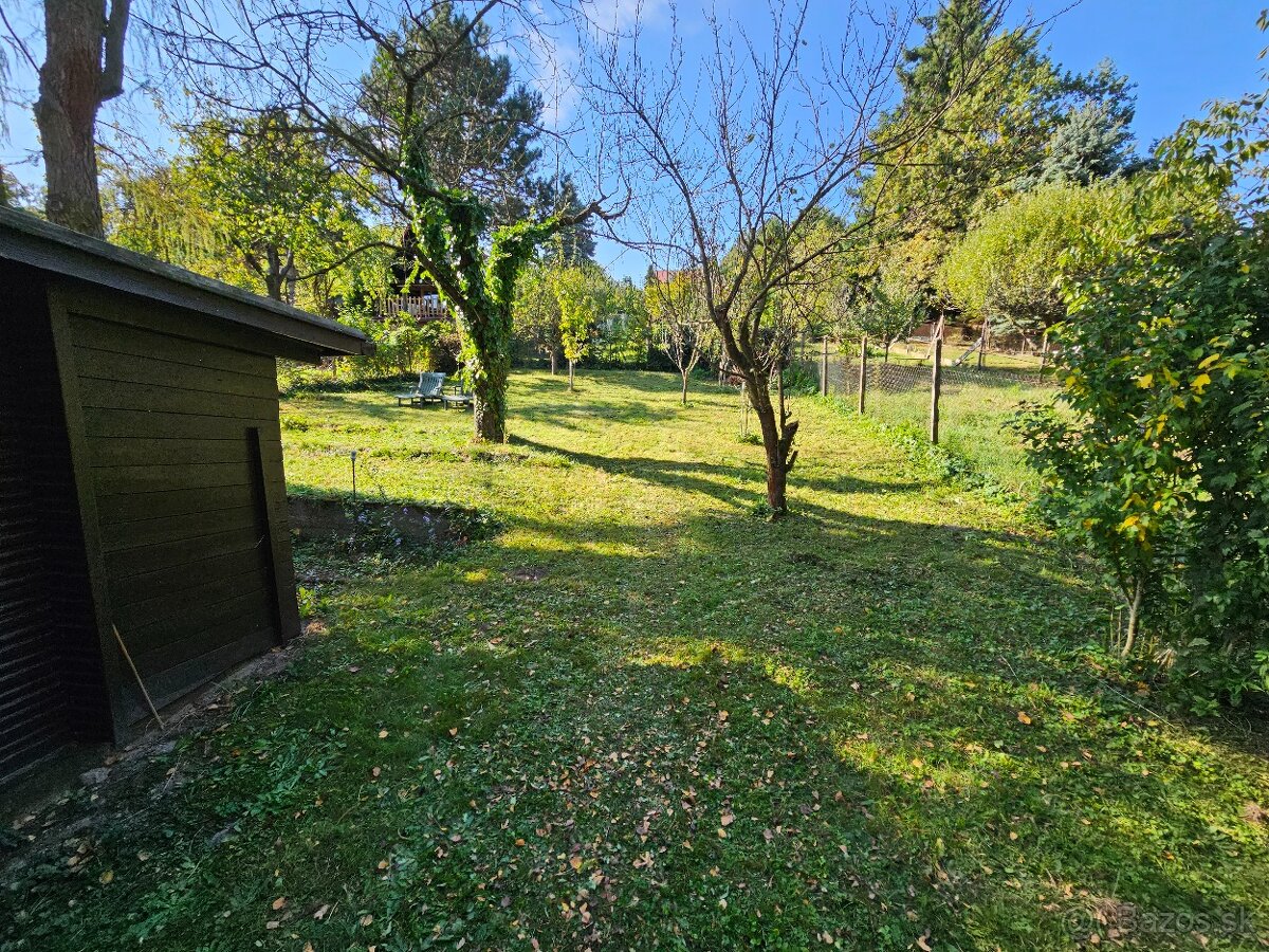 Predaj : záhrada + chatka Stupava, nová hora - 8