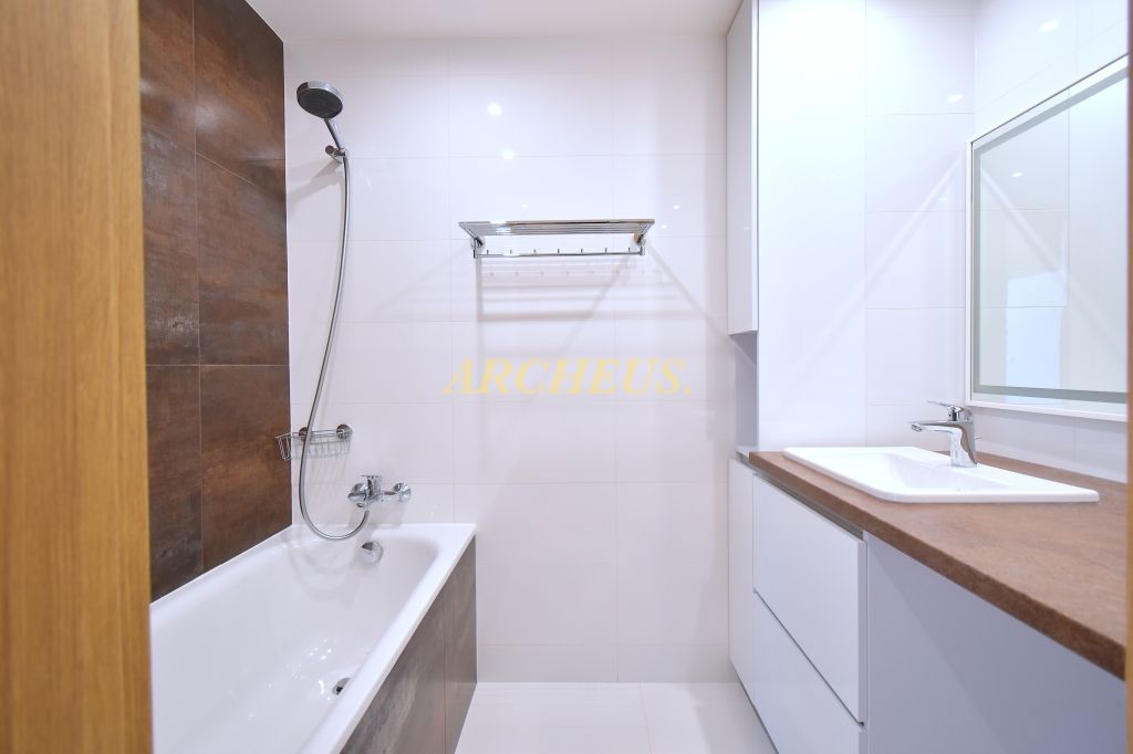 3D / EXKLUZÍVNE/ 3 IZBOVÝ BYT, PRENÁJOM, KEŽMAROK -horný JUH - 8