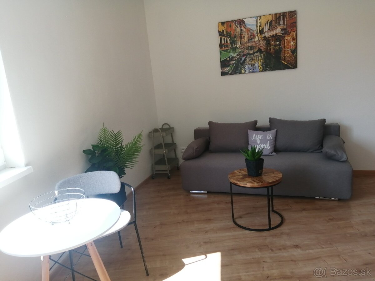 Predám 1 izb.byt - 8