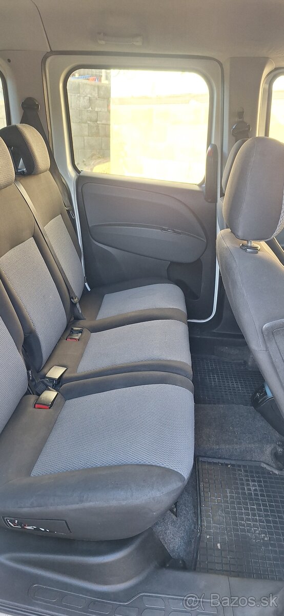 Fiat doblo maxi - 8