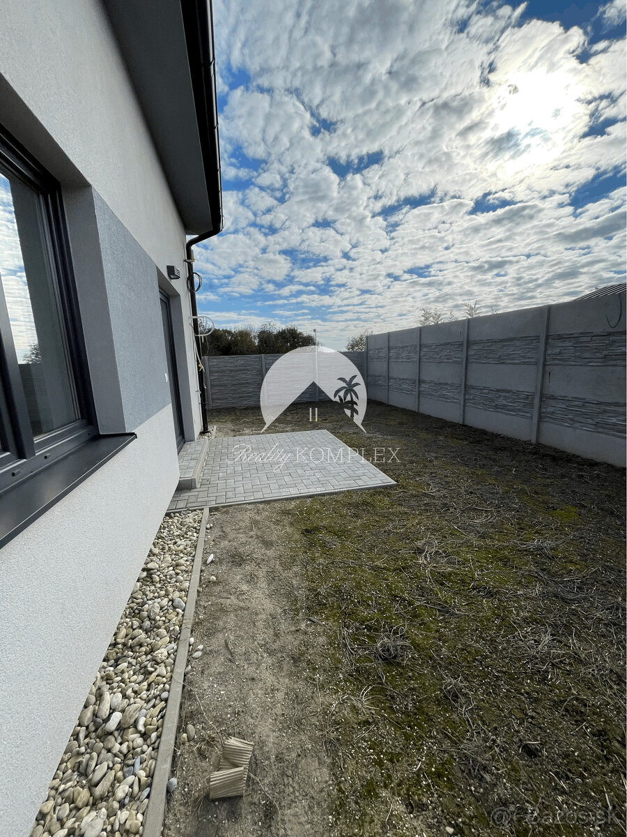 Reality KOMPLEX s.r.o. Vám ponúka 3-izbové byty NA PREDAJ v - 8