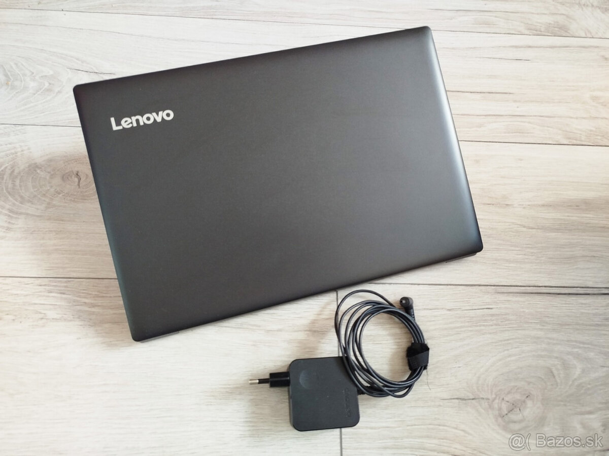 notebook Lenovo IdeaPad - 15.6" AMD A4, 8GB, 2x VGA, SSD - 8