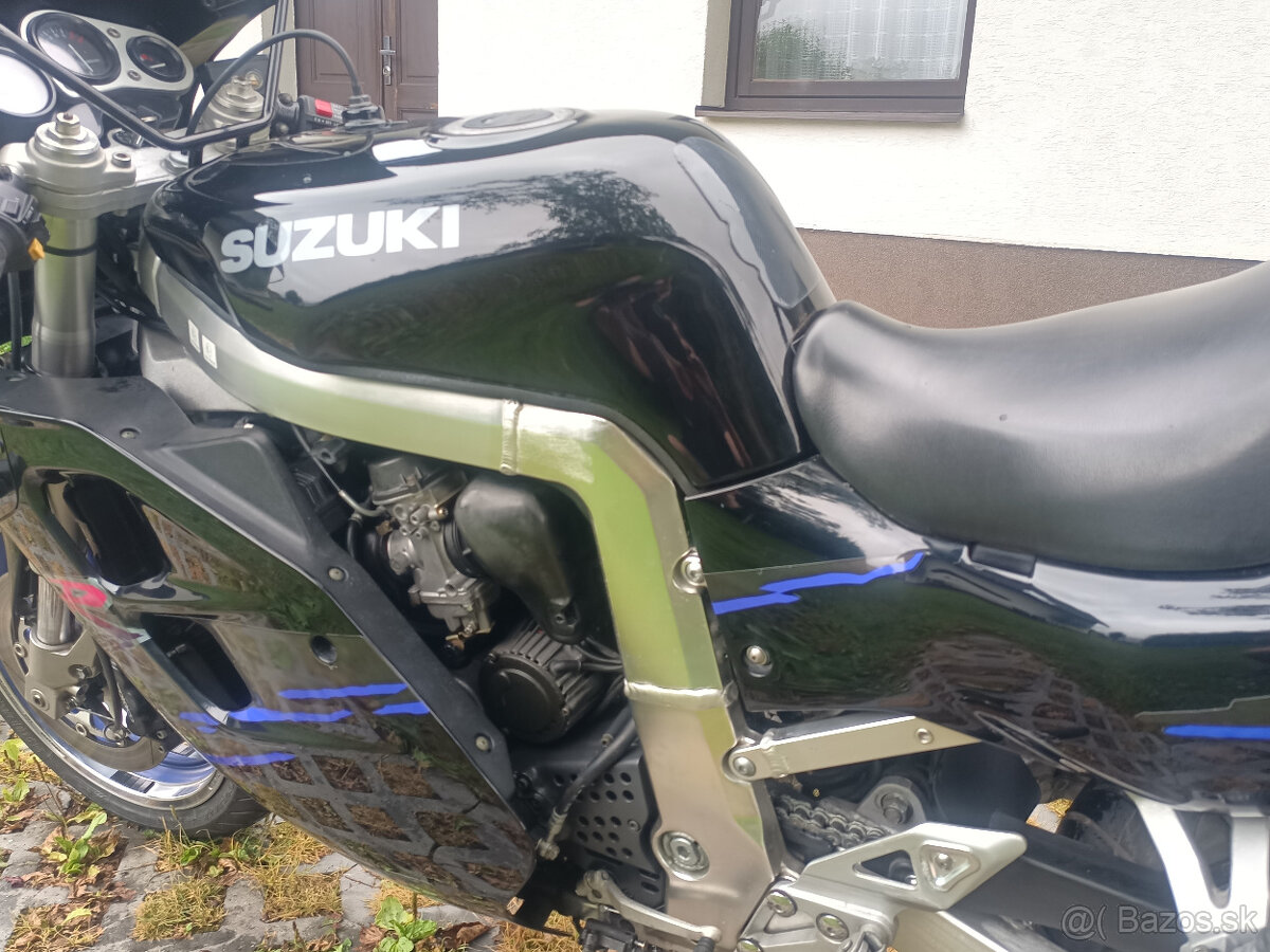 Suzuki GSX-R 1100 Youngtimer - 8