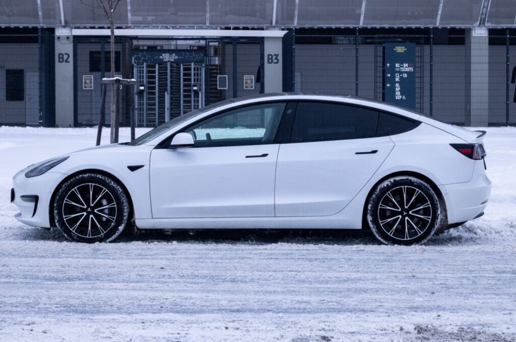 Tesla Model 3 Long Range 82kWh AWD, (2021) - 8