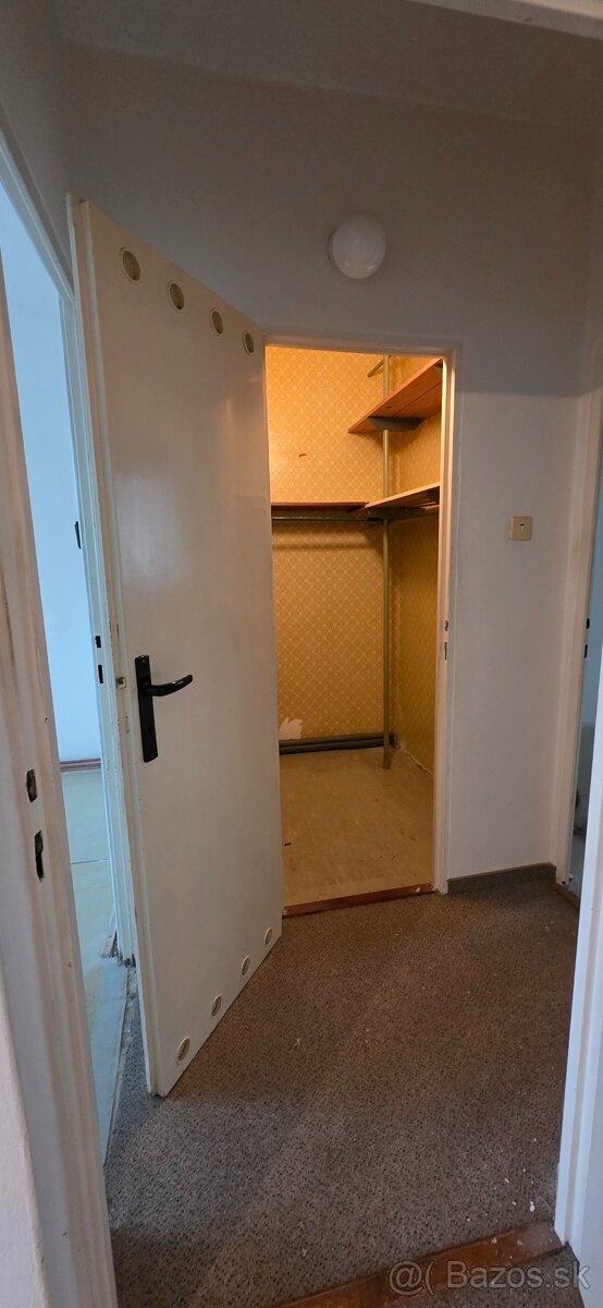 Predáme 5 izb byt v Bratislava Karlova Ves - 8