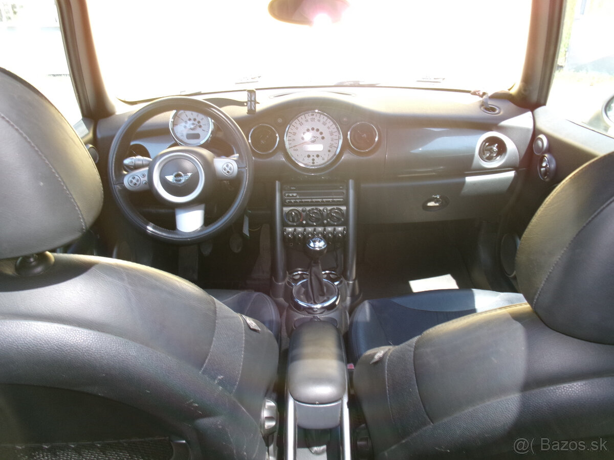 BMW MINI ONE 1.6 I - 8