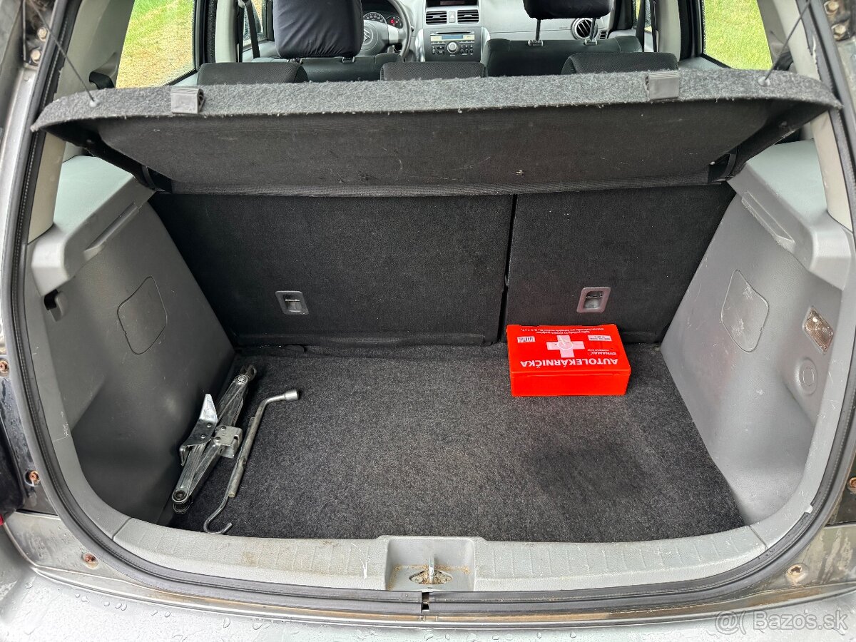 Suzuki SX4 4x4 - 8