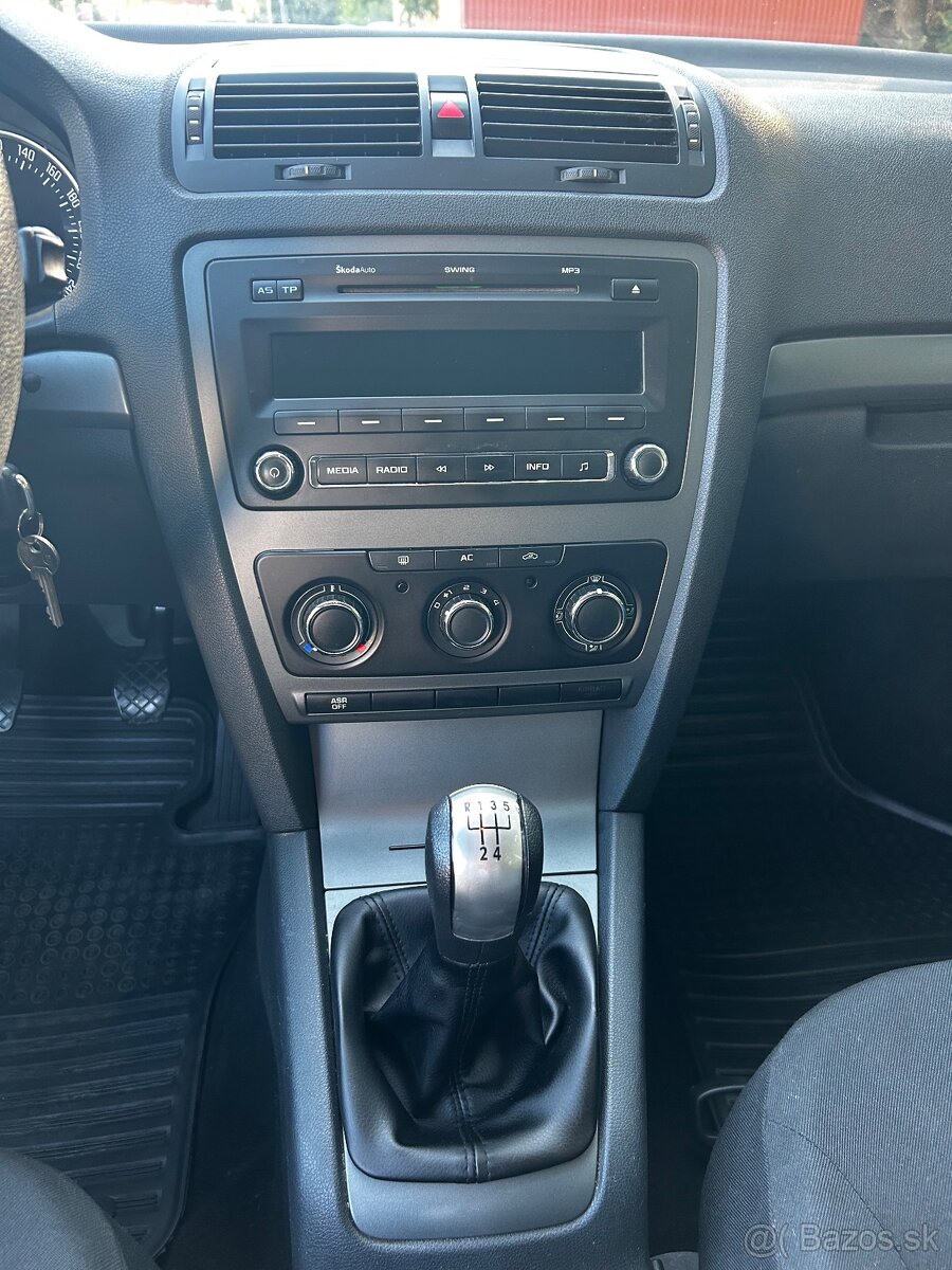 Škoda Octavia 1.6TDi 77kw - 1. Majiteľ - 8