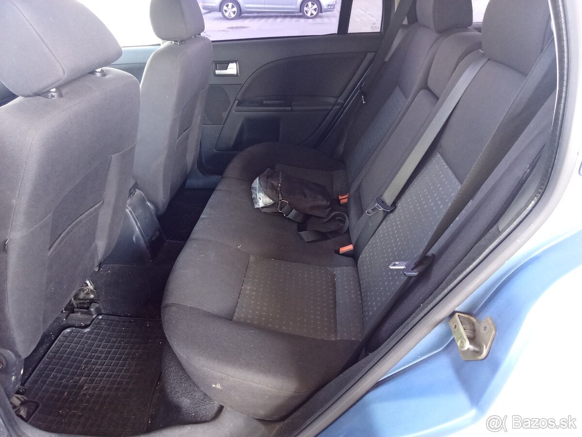 Ford Mondeo - 8