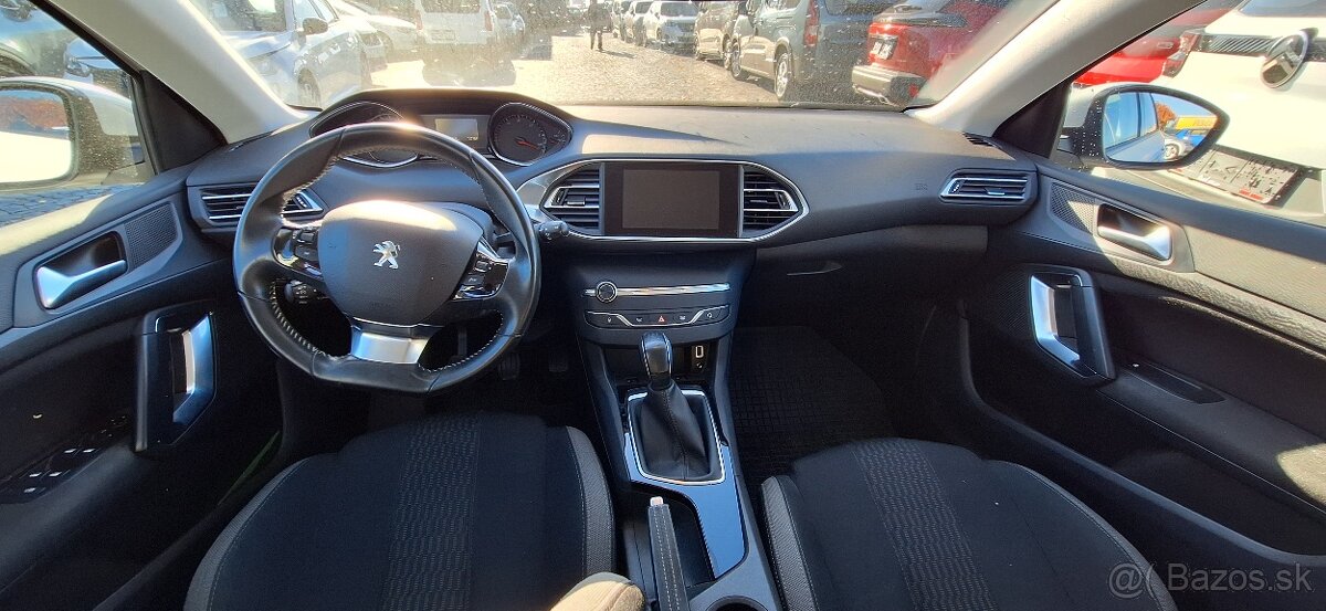 Na predaj Peugeot 308 STYLE 1.6 BlueHDi 100k BVM5 - 8