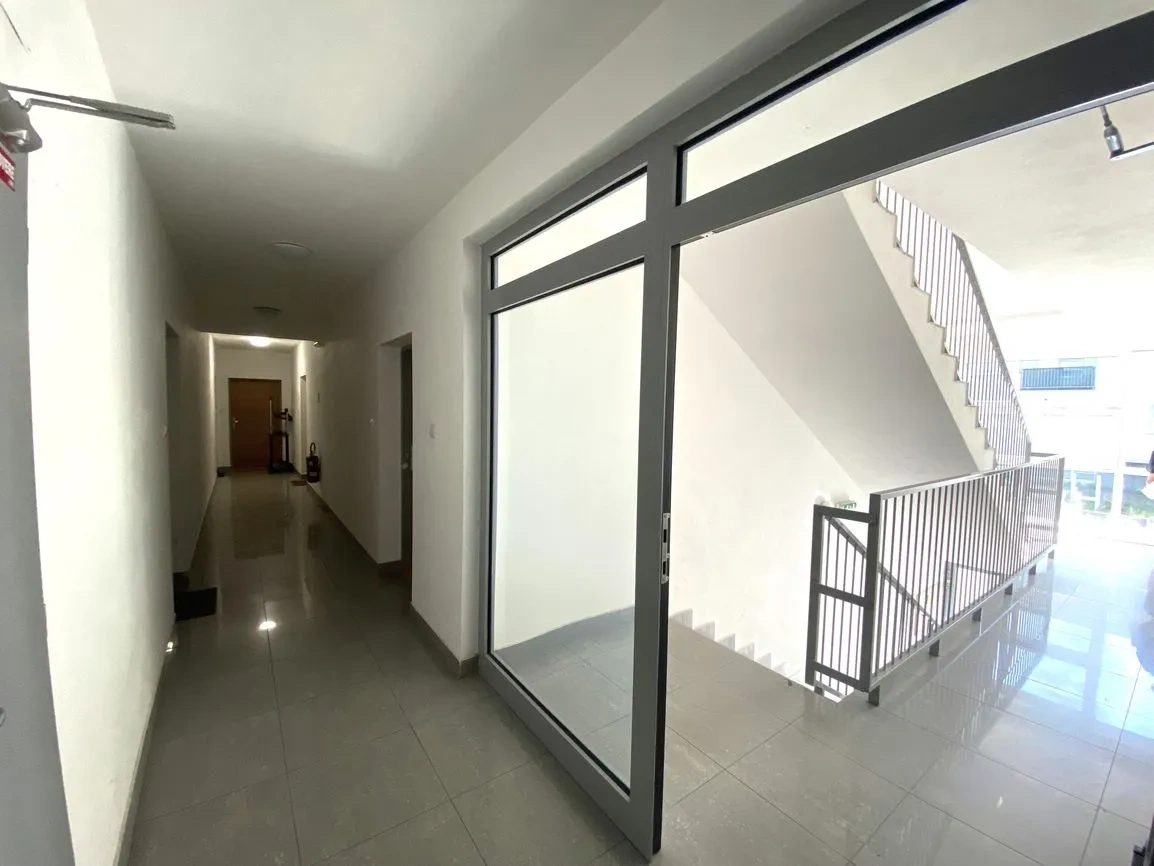 Na prenájom krásny 2-izbový byt v Ružinove - 8