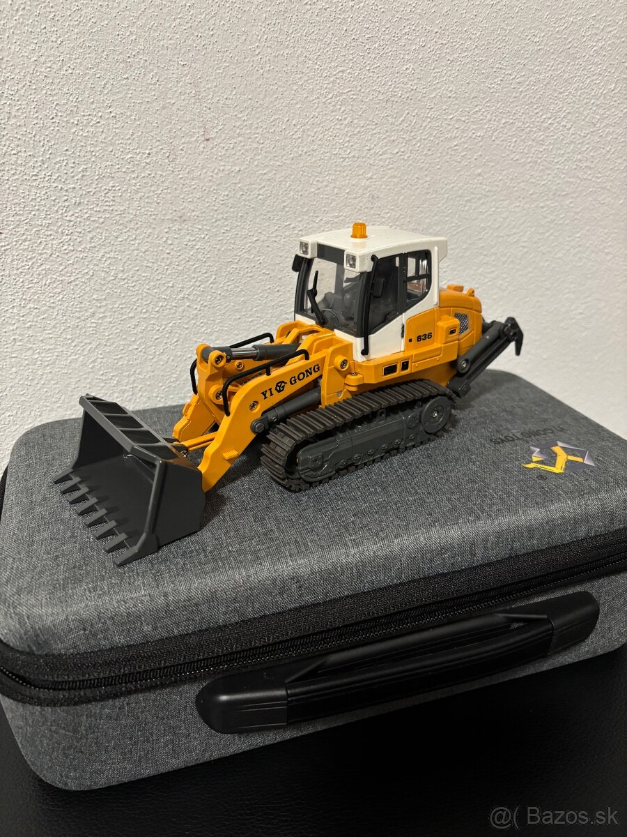 RC pásový nakladač LR636 - 8