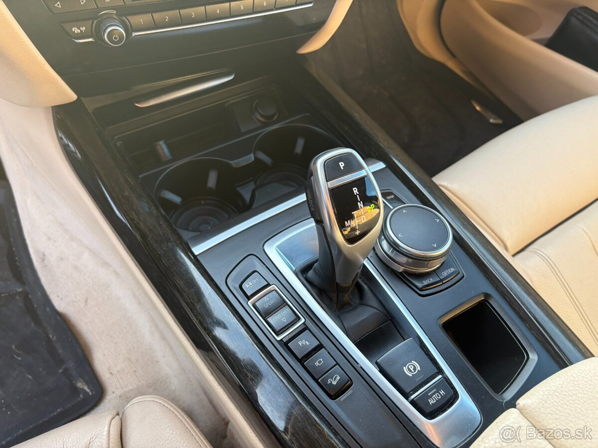 BMW X5 xDrive 40d - 8