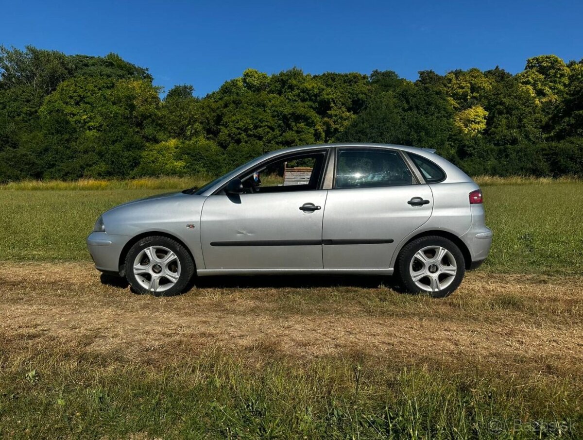 Seat Ibiza 1.2 benzín - 8